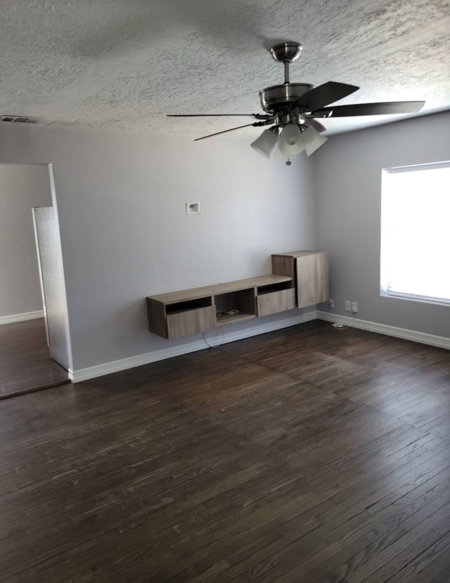 Apartment for rent at 6918 Irvington Blvd #6918B, Houston, TX 77022