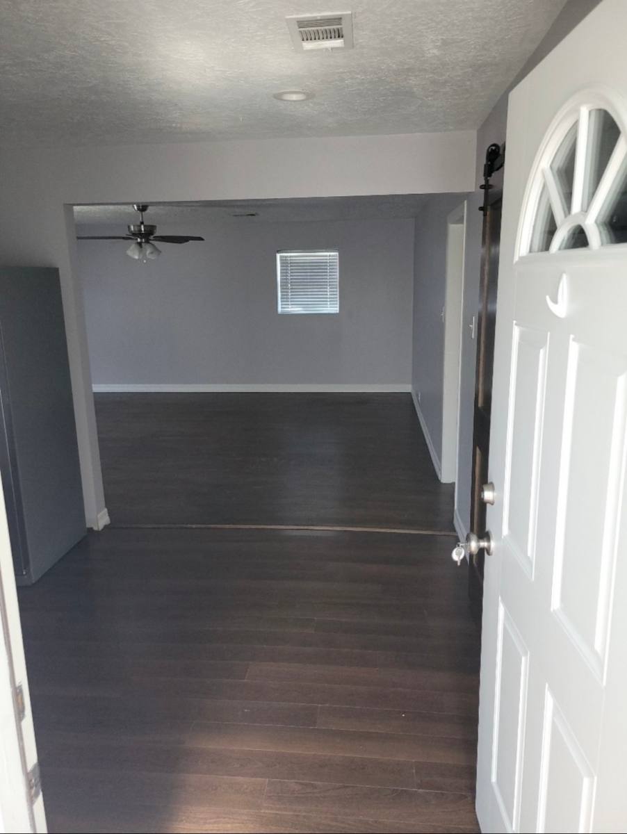 Apartment for rent at 6918 Irvington Blvd #6918B, Houston, TX 77022