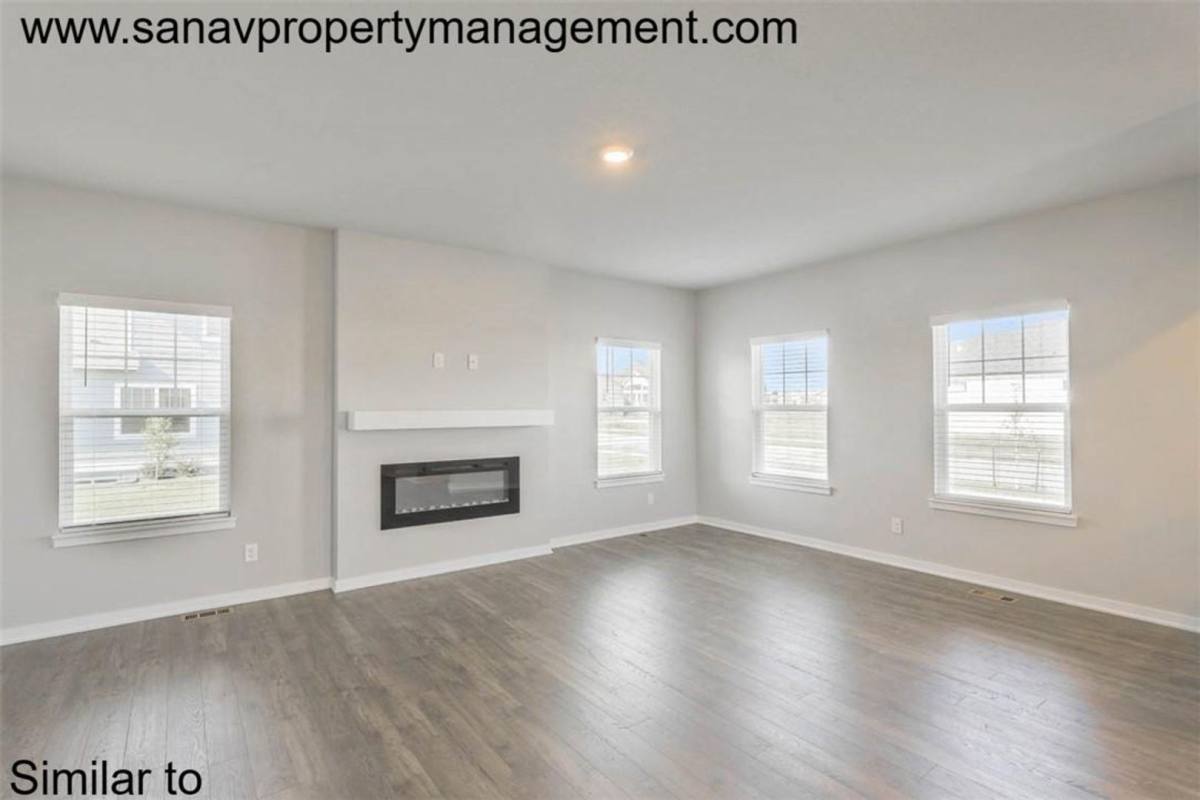 House for rent at 2404 SW Plaza Parkway, Ankeny, IA 50023