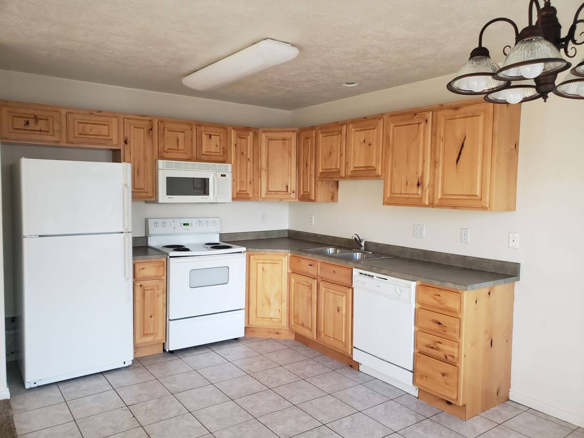 Apartment for rent at 960 S 550 E, Clearfield, UT 84015