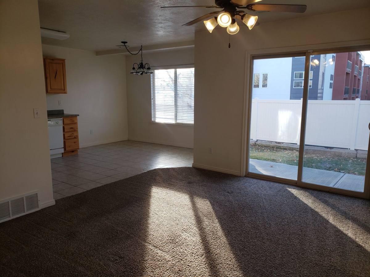 Apartment for rent at 960 S 550 E, Clearfield, UT 84015