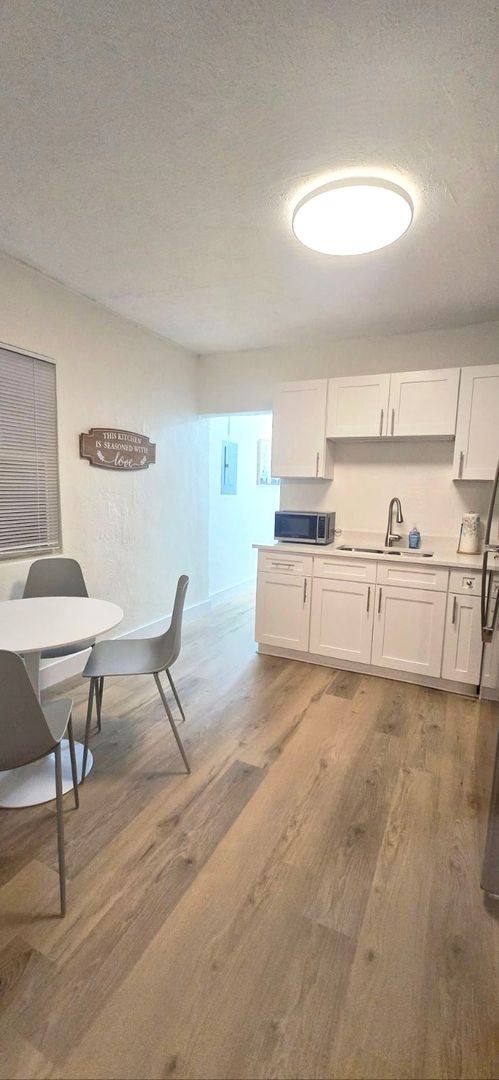 Apartment for rent at 416 Skinner Blvd, Dunedin, FL 34698