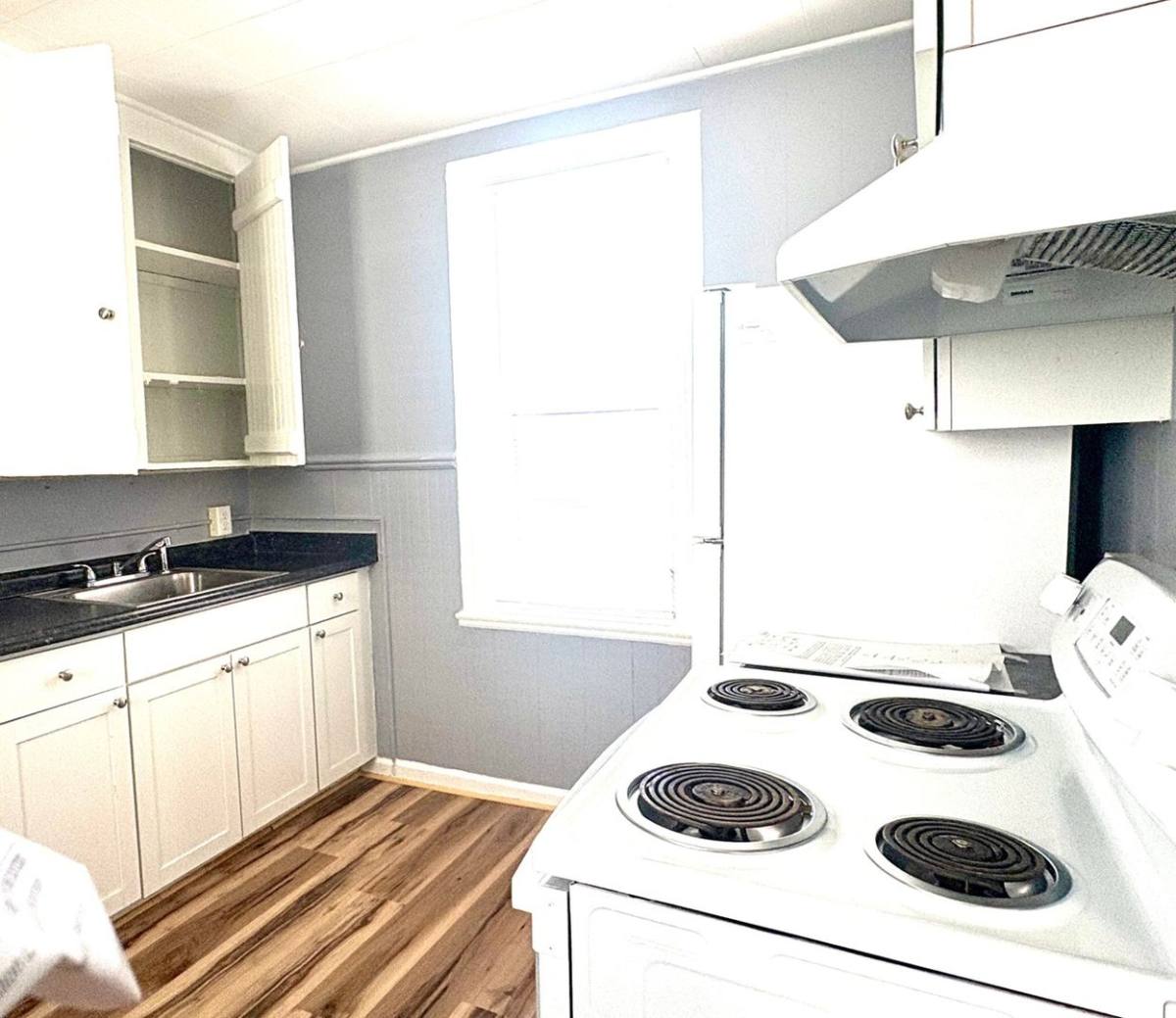 Townhouse for rent at 201 W 5th St, Waynesboro, PA 17268