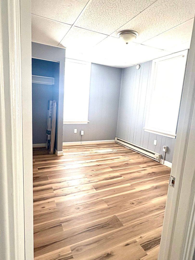 Townhouse for rent at 201 W 5th St, Waynesboro, PA 17268