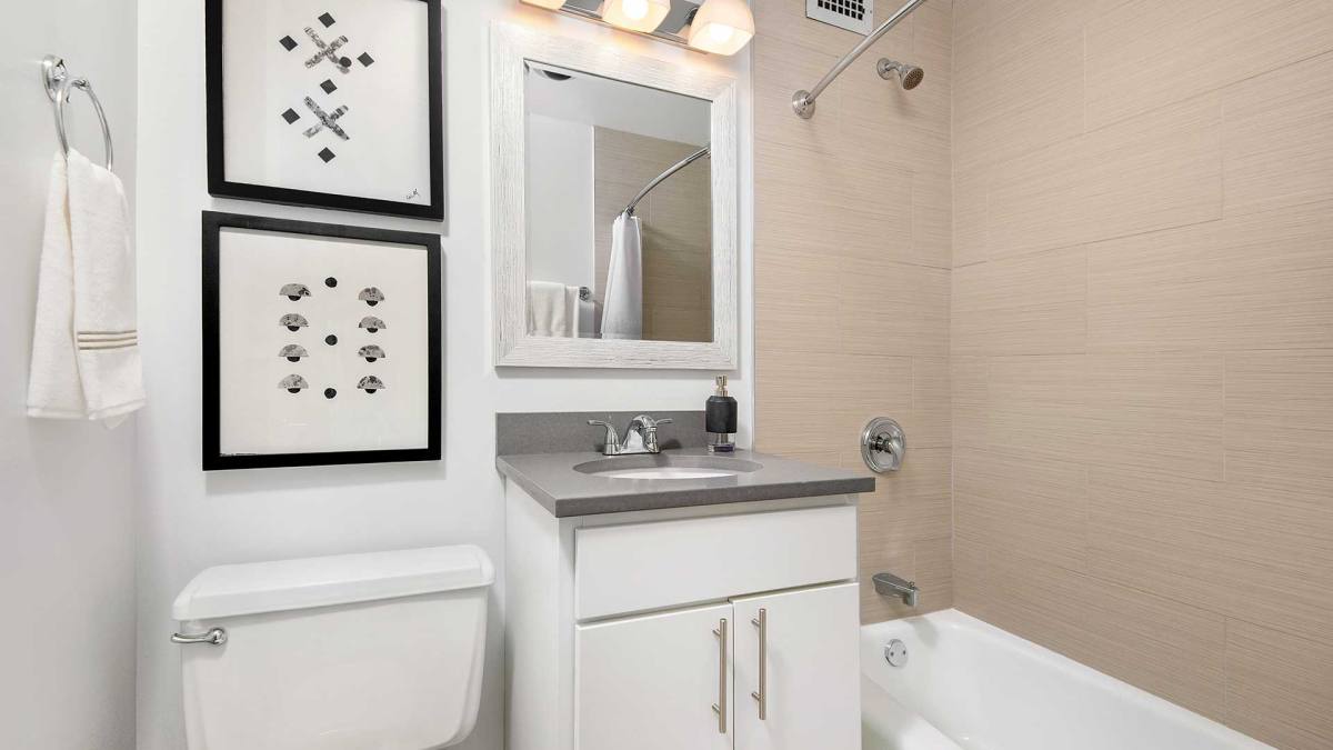 Apartment for rent at 1146 S Michigan Ave, Chicago, IL 60605