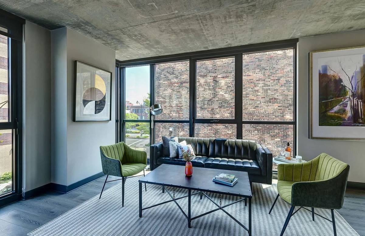 Apartment for rent at 218 N Ada St, Chicago, IL 60607