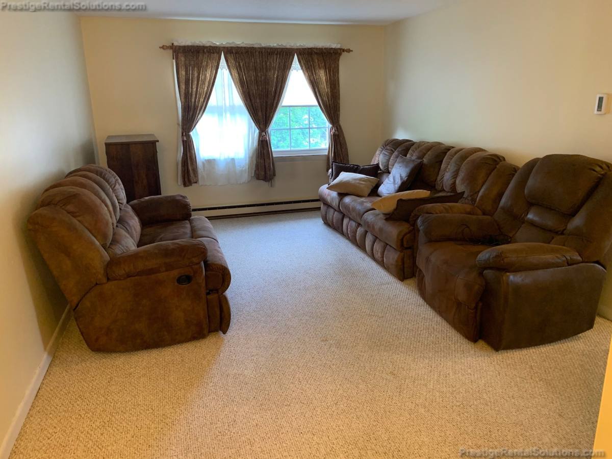 Apartment for rent at 40 Dinan Dr #21, Gardner, MA 01440