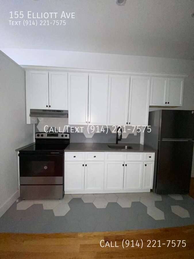 Apartment for rent at 155 Elliott Ave, Yonkers, NY 10705