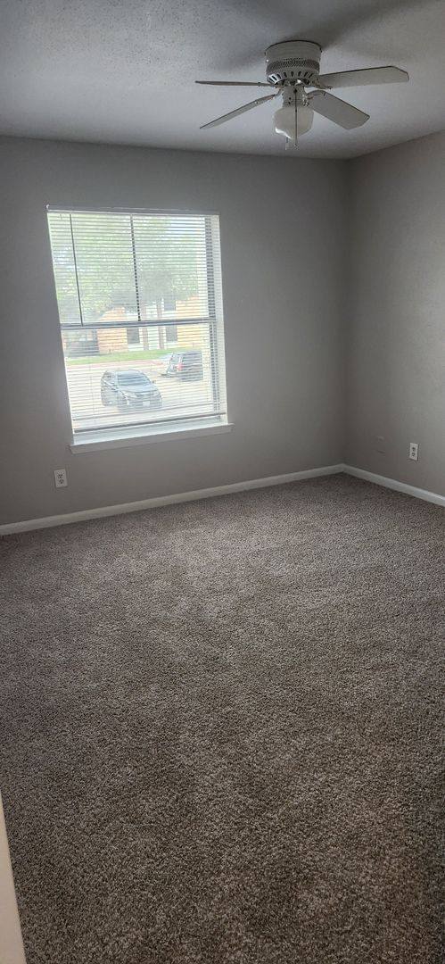Apartment for rent at 1901 Rodd Field Rd, Corpus Christi, TX 78412