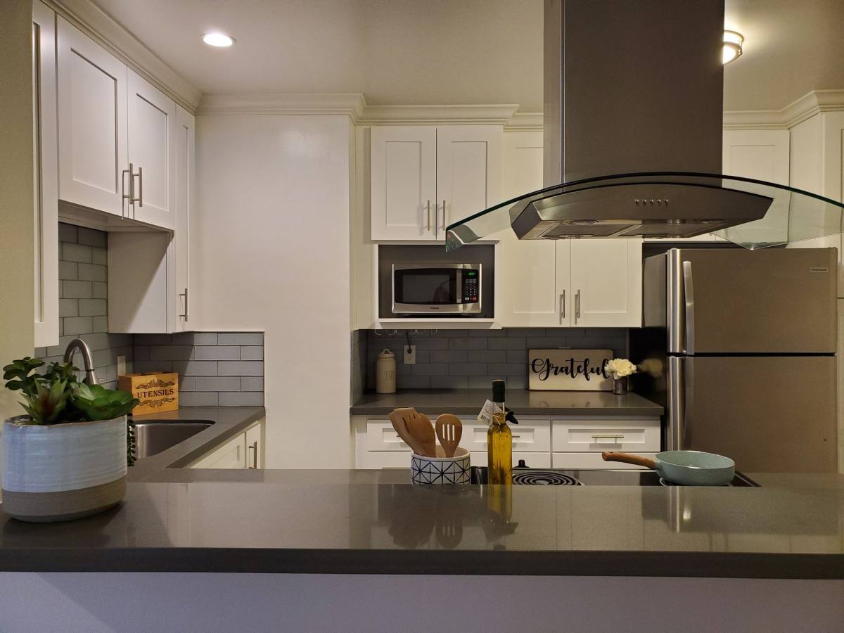 Apartment for rent at 1653 Amberwood Dr, South Pasadena, CA 91030