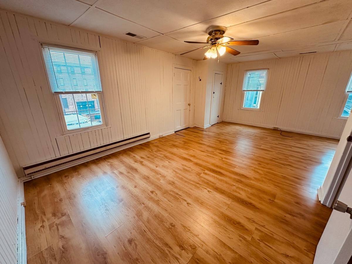 Apartment for rent at 361 W Market St, York, PA 17401