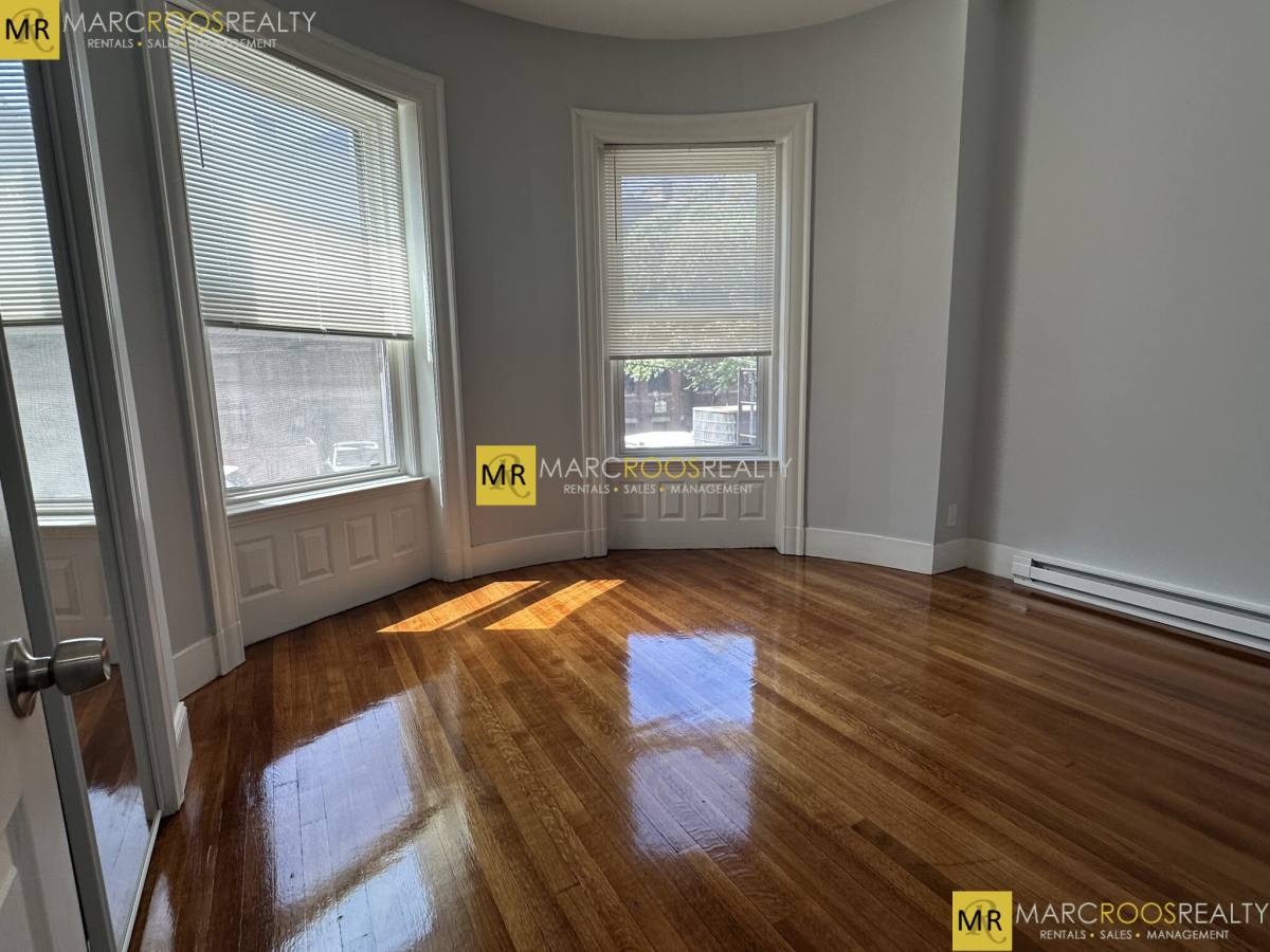 Apartment for rent at 474 Commonwealth Ave #2, Boston, MA 02215