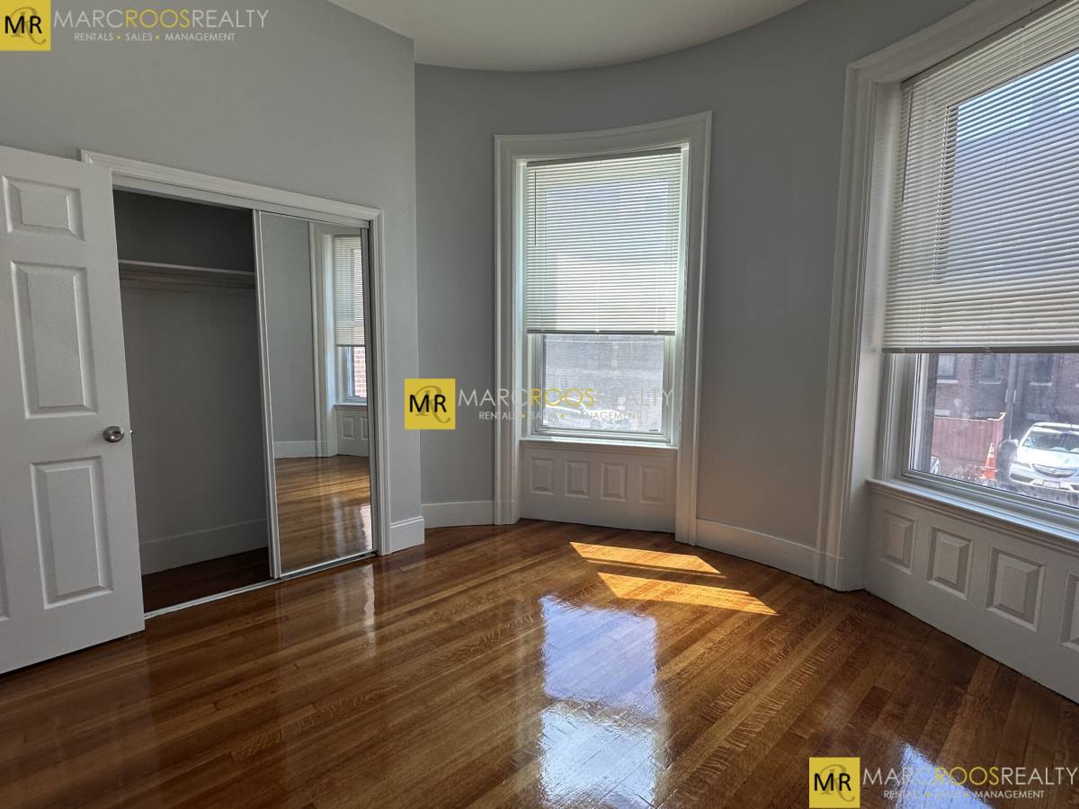Apartment for rent at 474 Commonwealth Ave #2, Boston, MA 02215