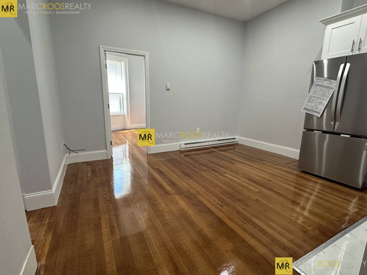 Apartment for rent at 474 Commonwealth Ave #2, Boston, MA 02215