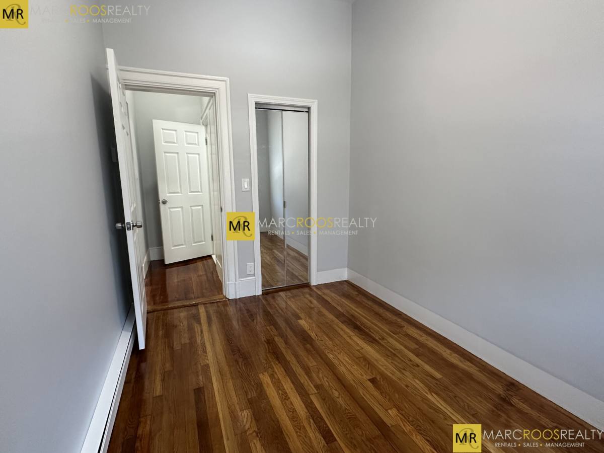 Apartment for rent at 474 Commonwealth Ave #2, Boston, MA 02215