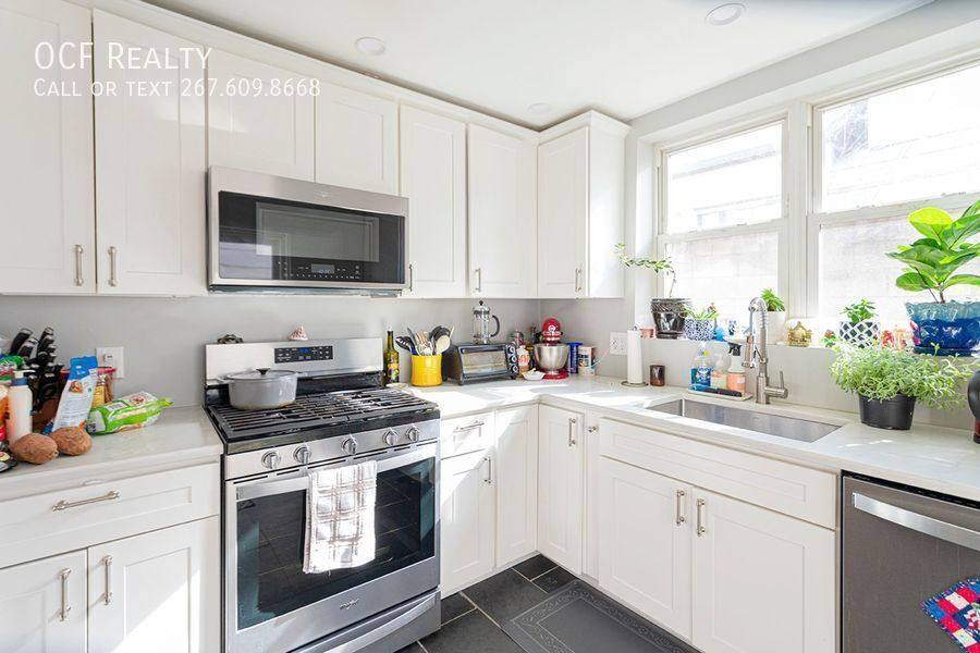 House for rent at 613 S Taney St Aka Lecount, Philadelphia, PA 19146