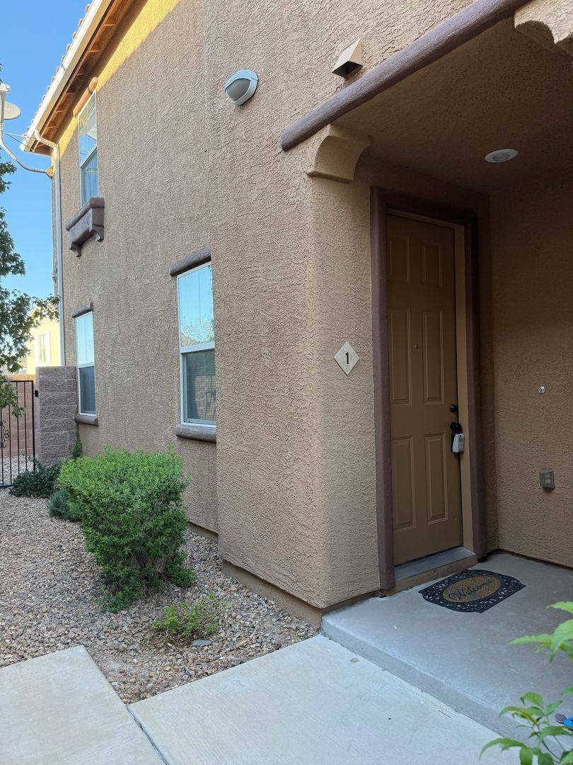 Townhouse for rent at 1358 Grass Creek Ave, Henderson, NV 89012