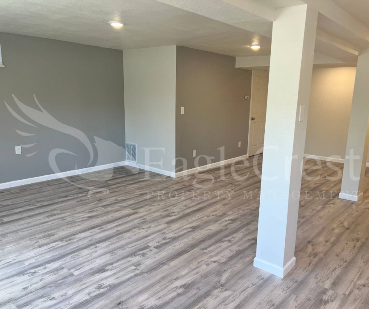 Apartment for rent at 1110 S College Ave, College Place, WA 99324