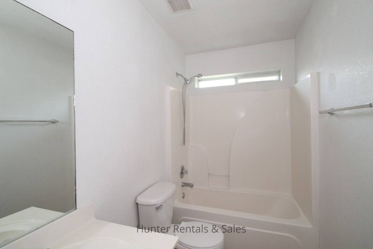 Townhouse for rent at 302-A Jeff Gordon, Harker Heights, TX 76548