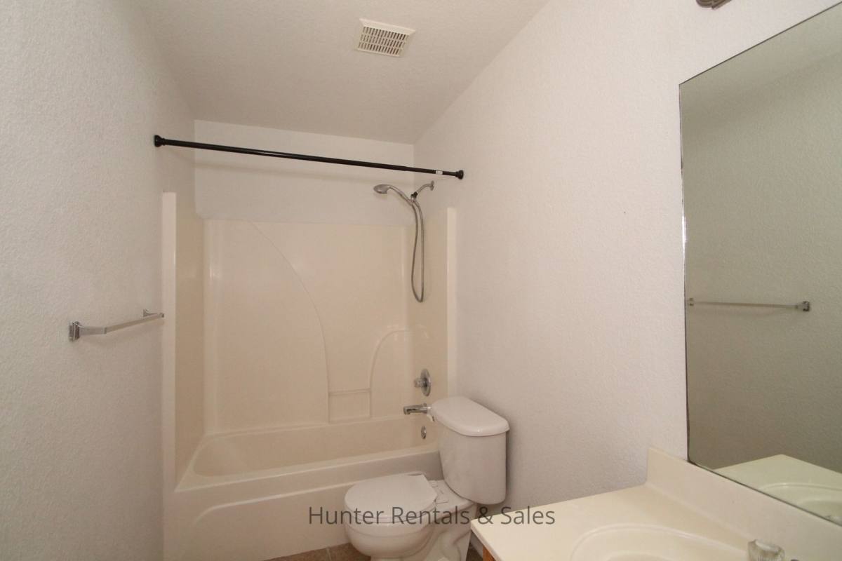 Townhouse for rent at 302-A Jeff Gordon, Harker Heights, TX 76548