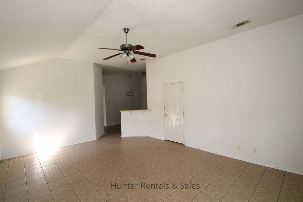Townhouse for rent at 302-A Jeff Gordon, Harker Heights, TX 76548