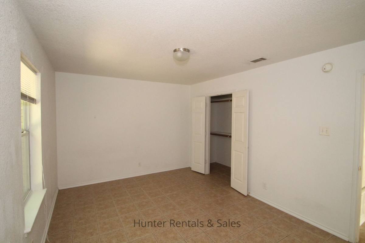 Townhouse for rent at 302-A Jeff Gordon, Harker Heights, TX 76548