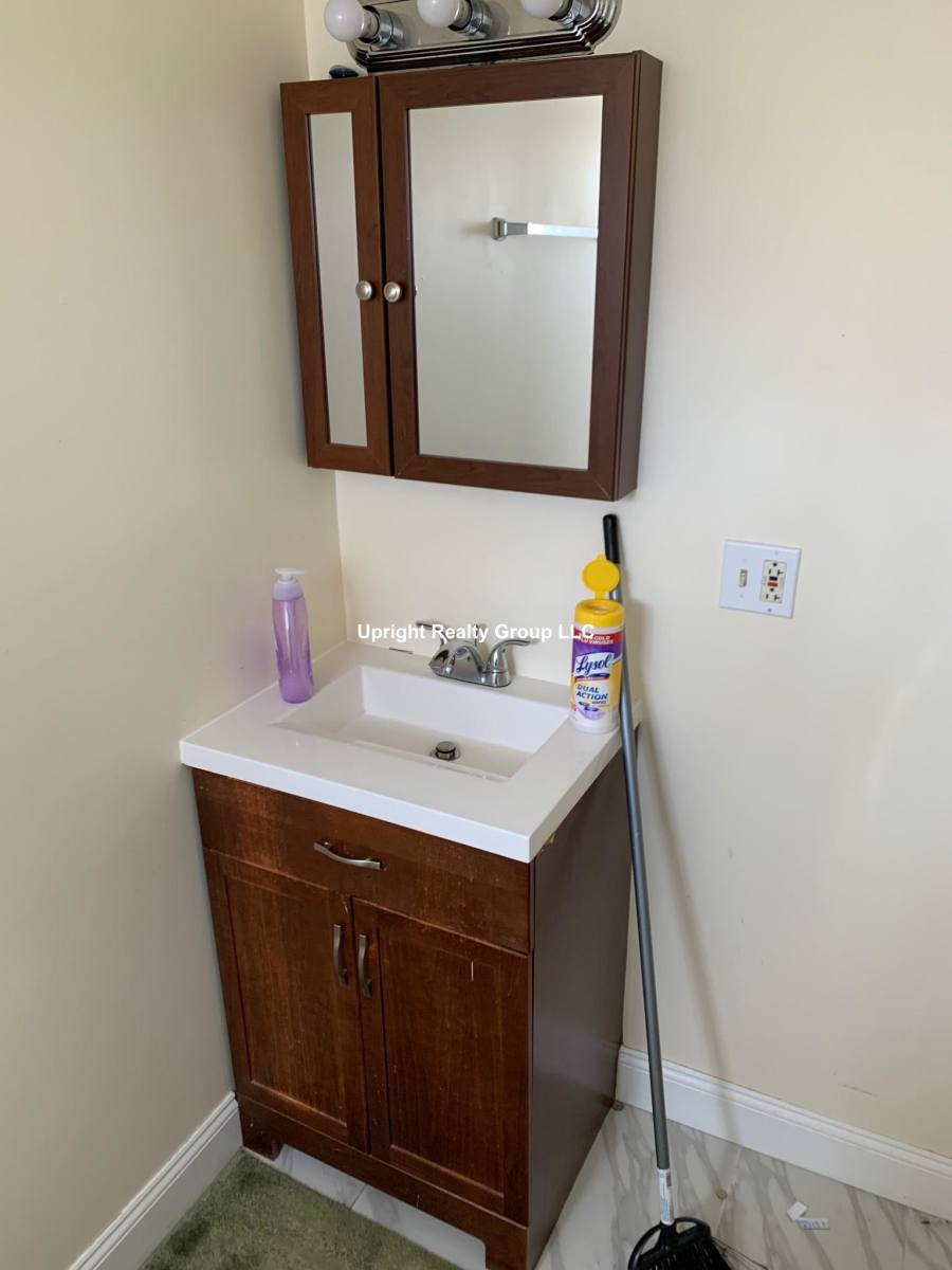 Apartment for rent at 181 Ocean Ave W #1, Salem, MA 01970