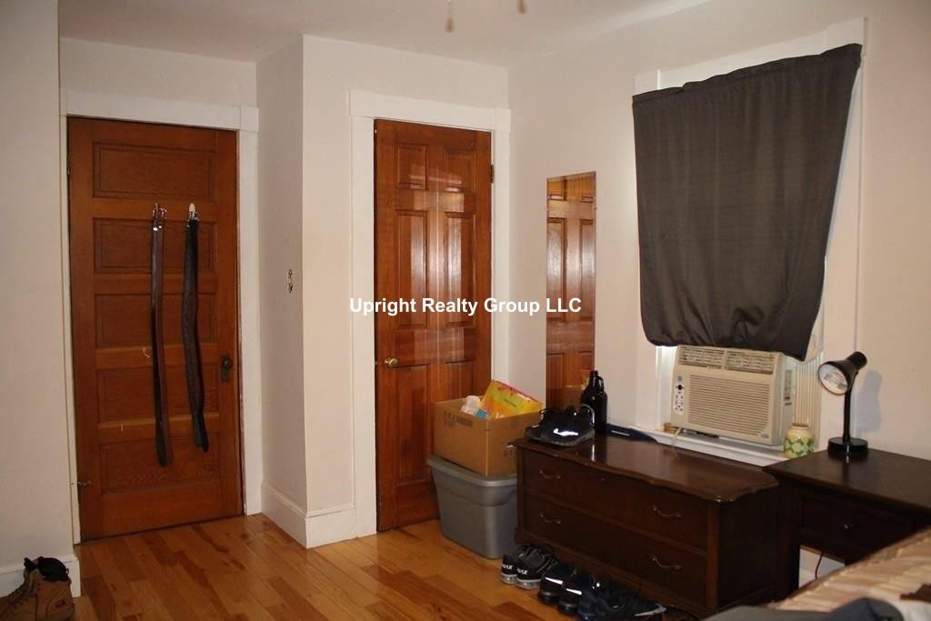 Apartment for rent at 181 Ocean Ave W #1, Salem, MA 01970