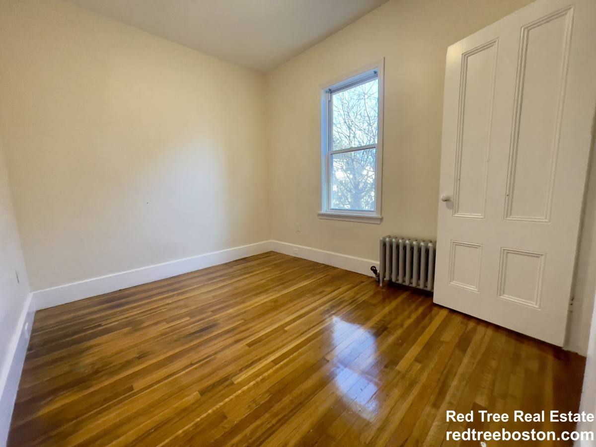 Apartment for rent at 2572 Massachusetts Ave #2, Cambridge, MA 02140