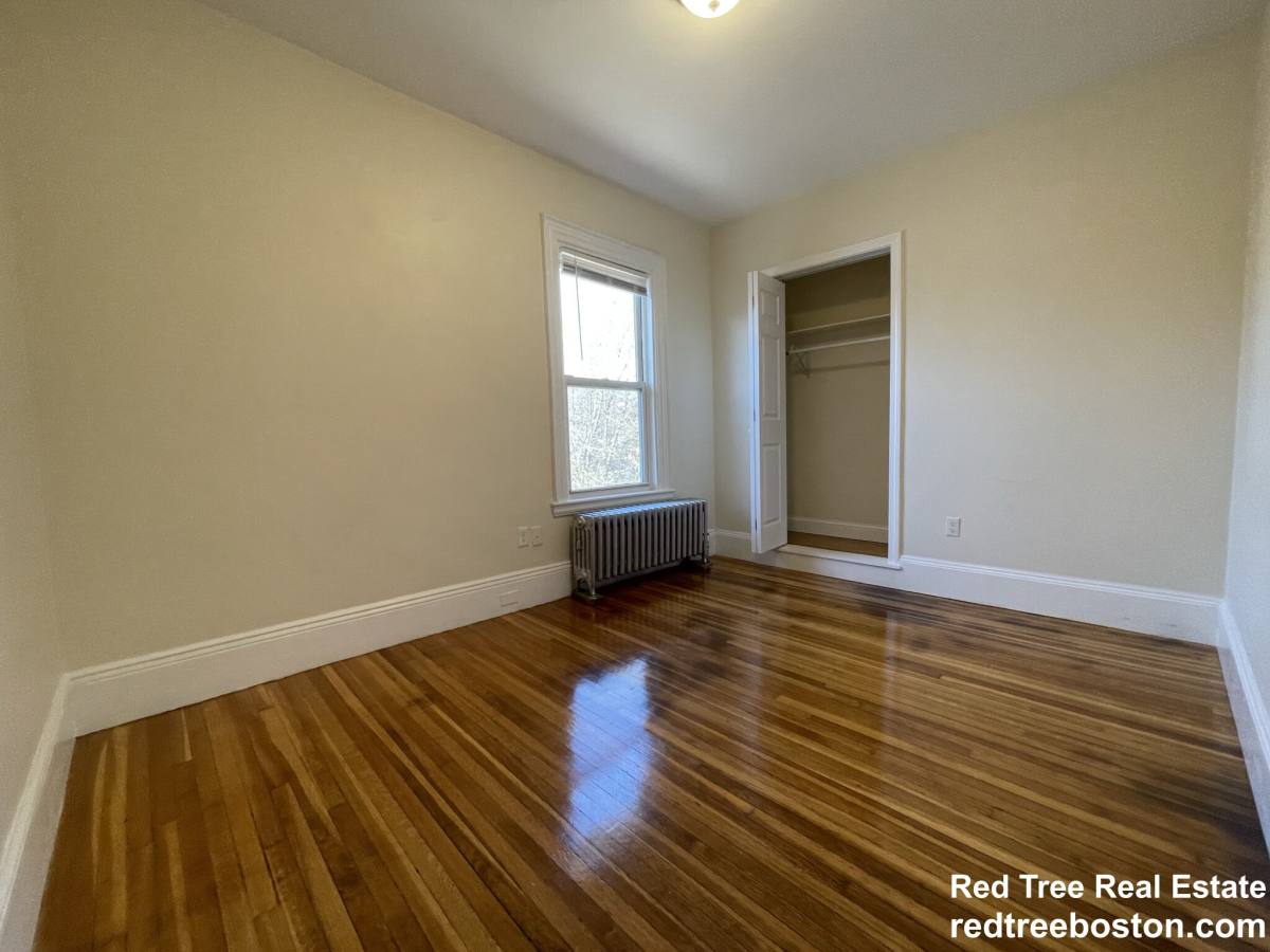 Apartment for rent at 2572 Massachusetts Ave #2, Cambridge, MA 02140