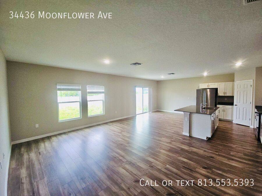House for rent at 34436 Moonflower Ave, Wesley Chapel, FL 33545