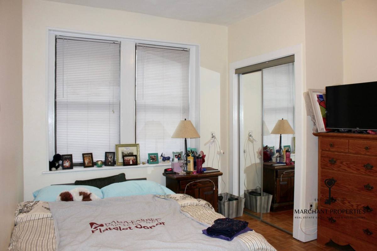 Apartment for rent at 40 Anderson St #3, Boston, MA 02114
