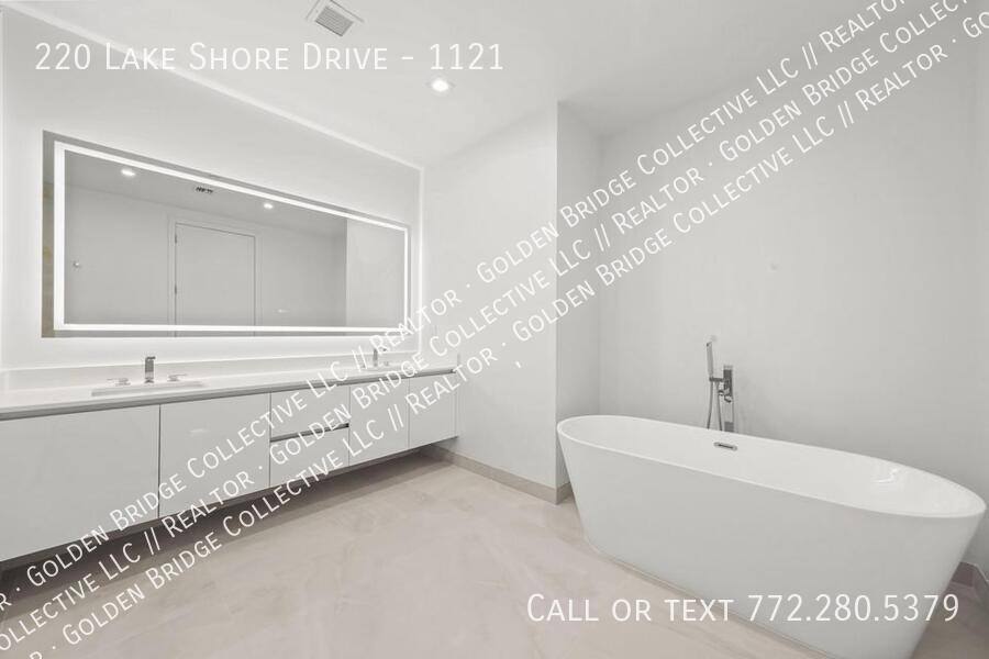 Condo for rent at 220 Lake Shore Dr #1121, West Palm Beach, FL 33403