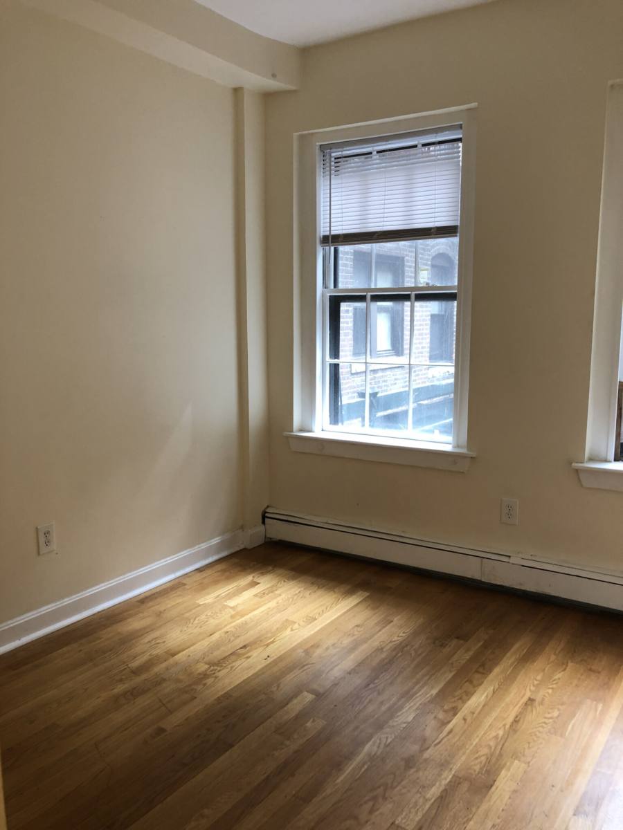 Apartment for rent at 28 Phillips St #1, Boston, MA 02114