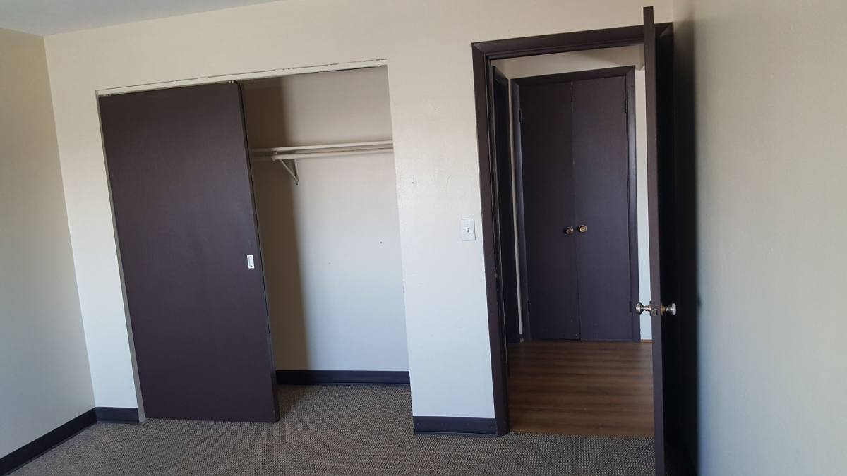 Apartment for rent at 614 Broad St, Beloit, WI 53511