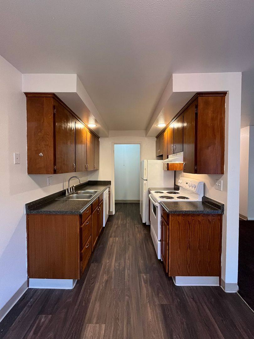 Apartment for rent at 2000 Laurel Place, Vancouver, WA 98661
