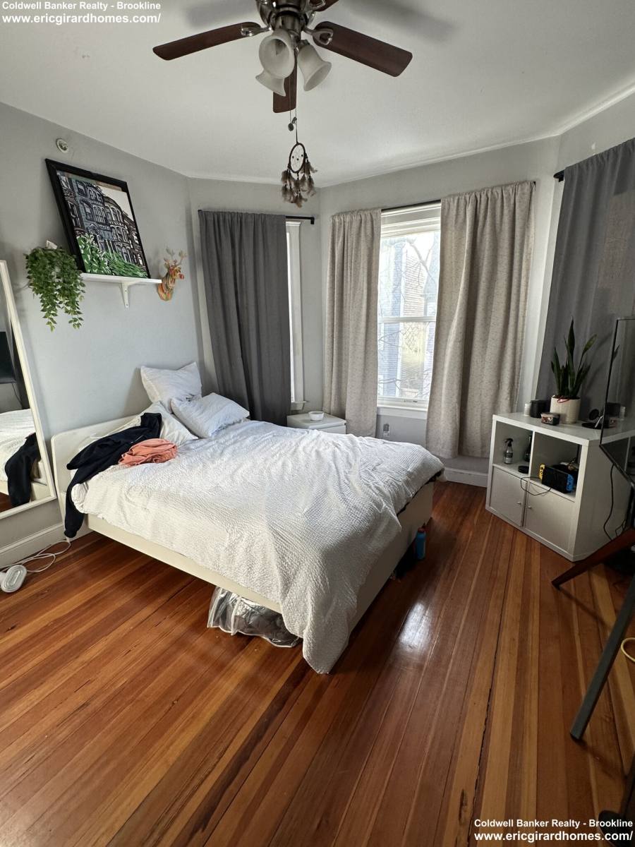 Apartment for rent at 194 Marion St #2, East Boston, MA 02128