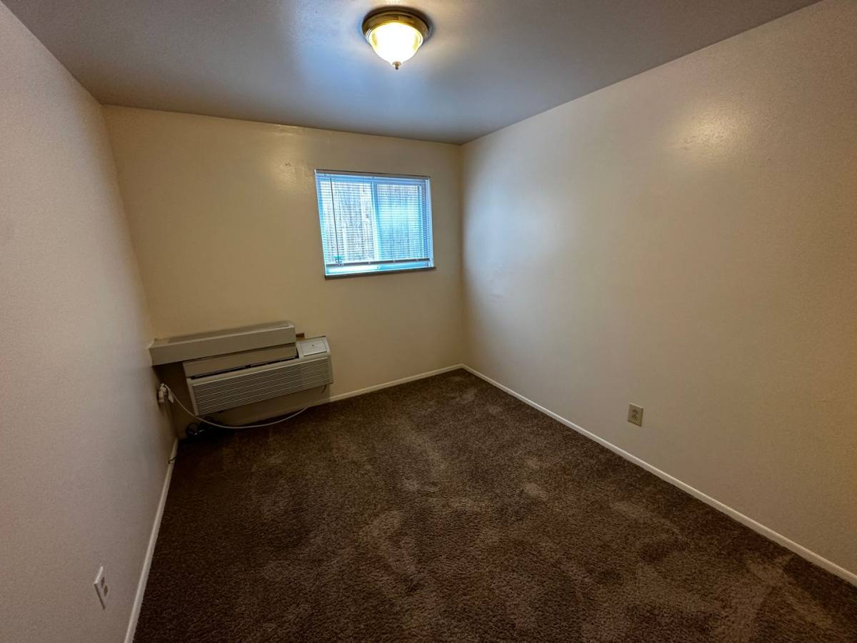 Apartment for rent at 60 Chittenden Ave, Columbus, OH 43201