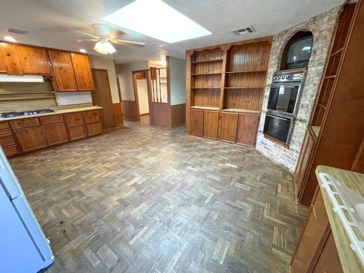House for rent at 770 Peyton Dr, Beaumont, TX 77706