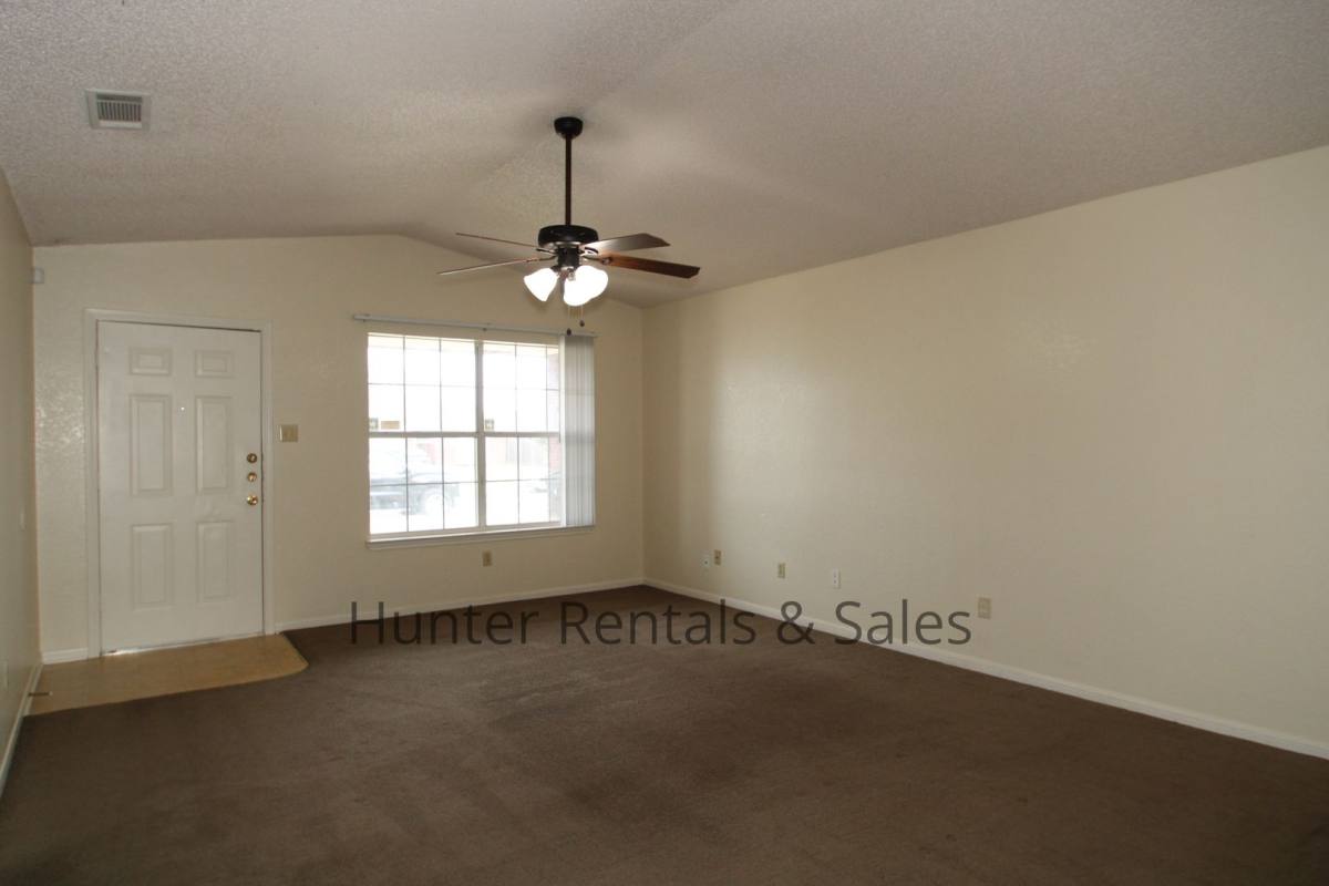 Townhouse for rent at 406-A Alpine St, Killeen, TX 76542