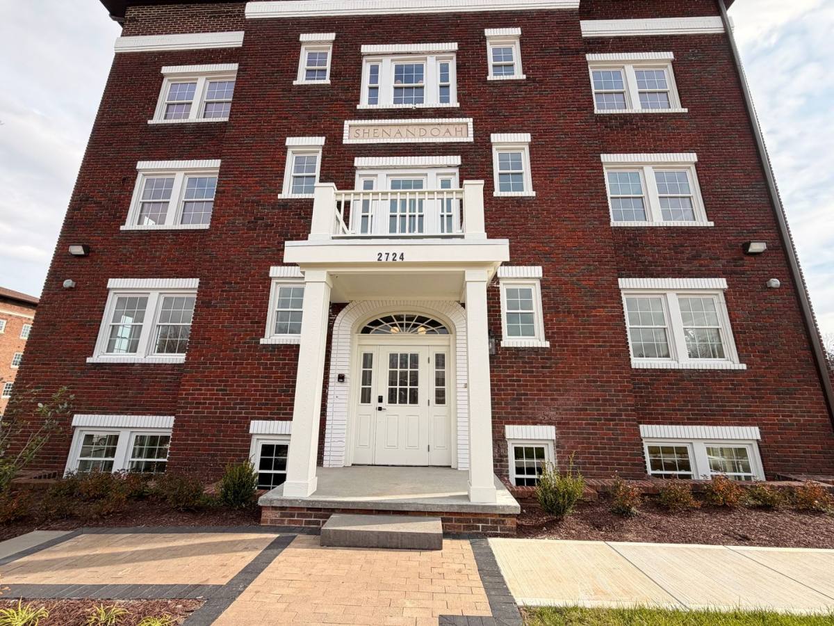 Apartment for rent at 2724 Magnolia Ave, Knoxville, TN 37914