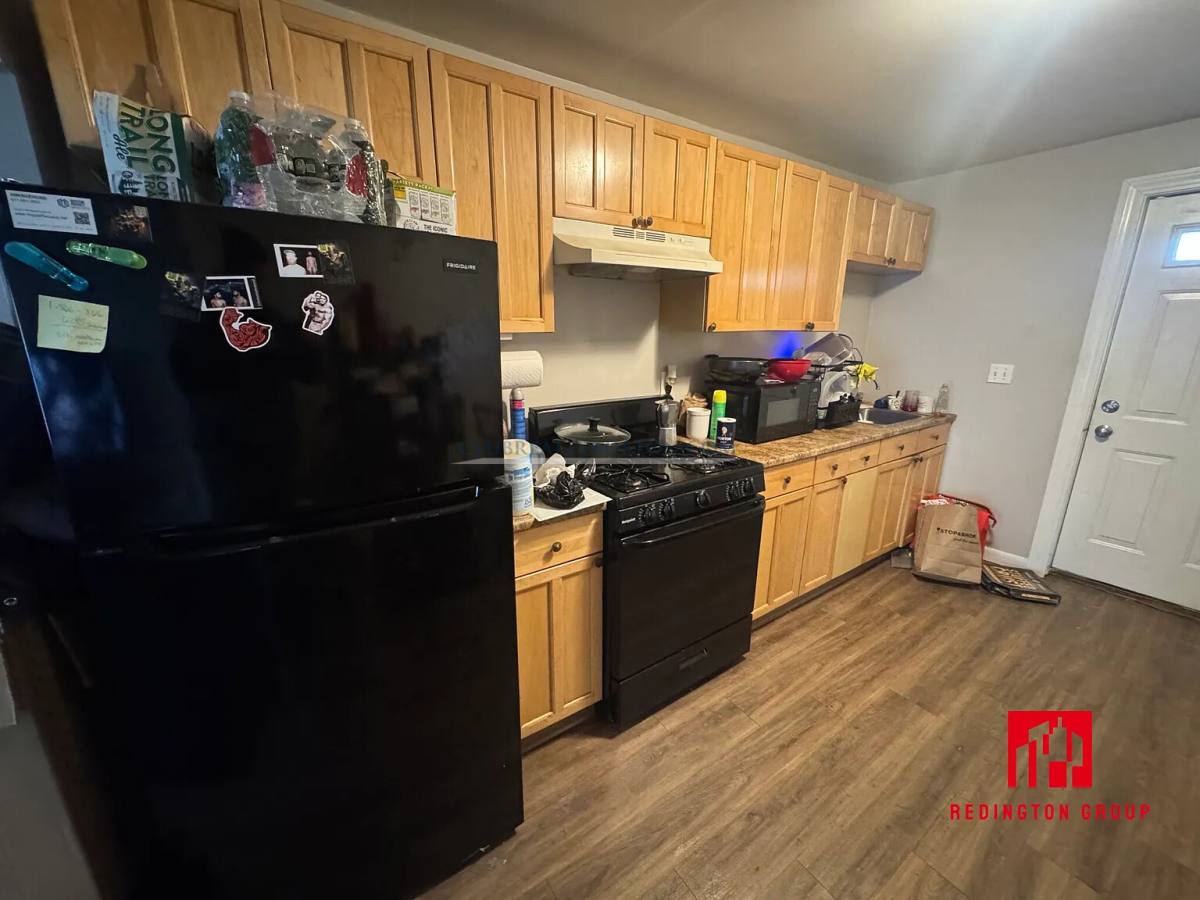 House for rent at 134 Pearl St #2, Somerville, MA 02145