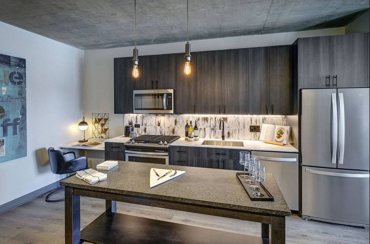 Apartment for rent at 218 N Ada St #608, Chicago, IL 60607