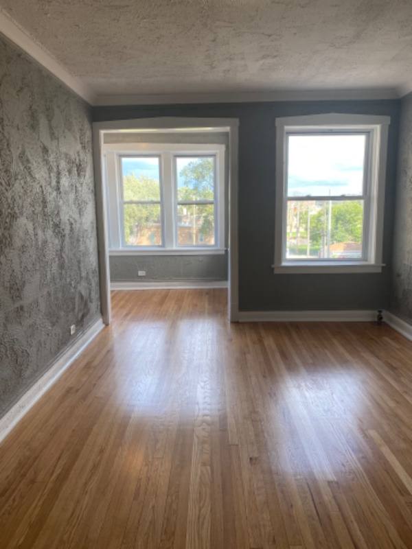 Apartment for rent at 340 S Homan Ave - 3rd, Chicago, IL 60624