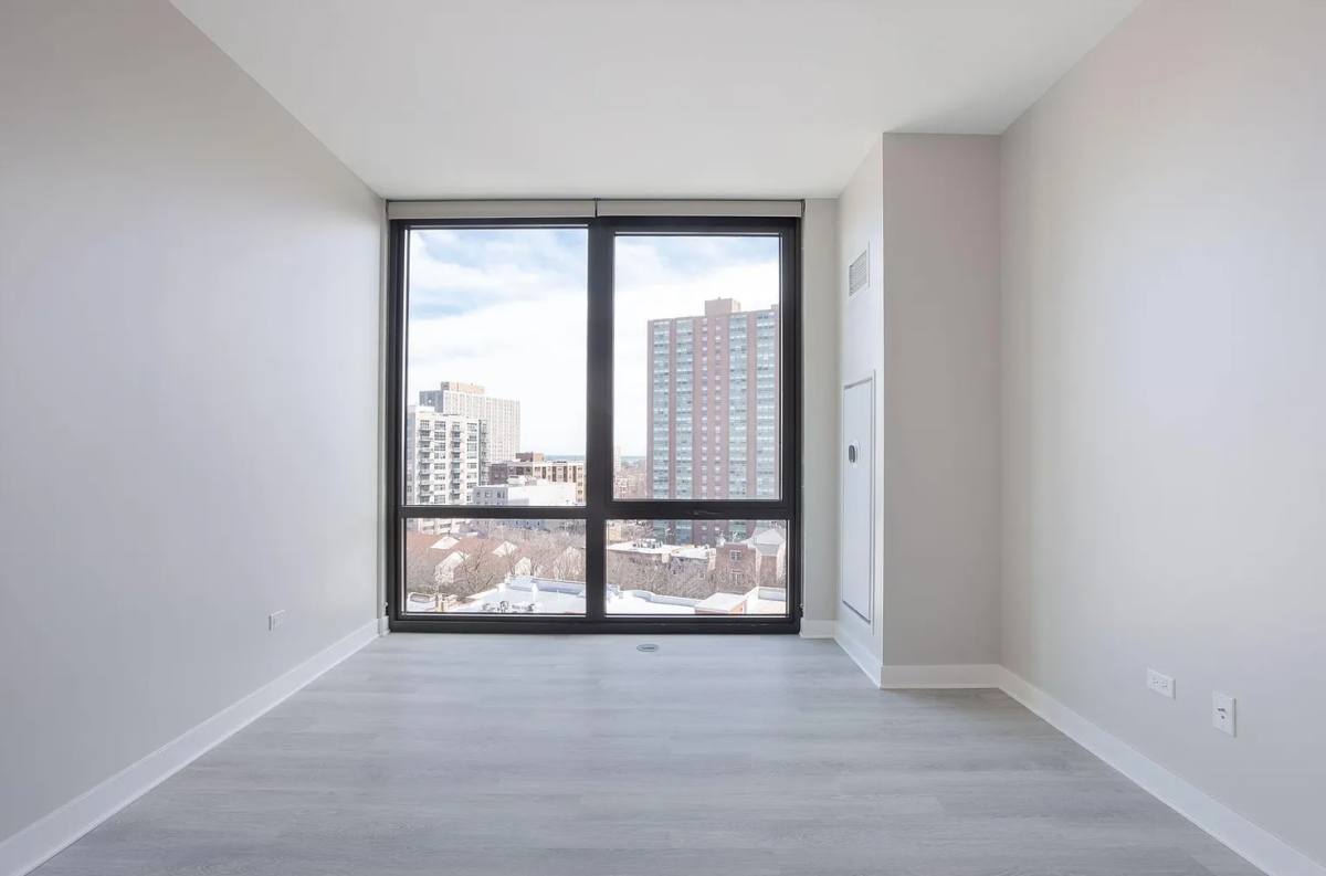 Apartment for rent at 4621 N Broadway St #828, Chicago, IL 60640