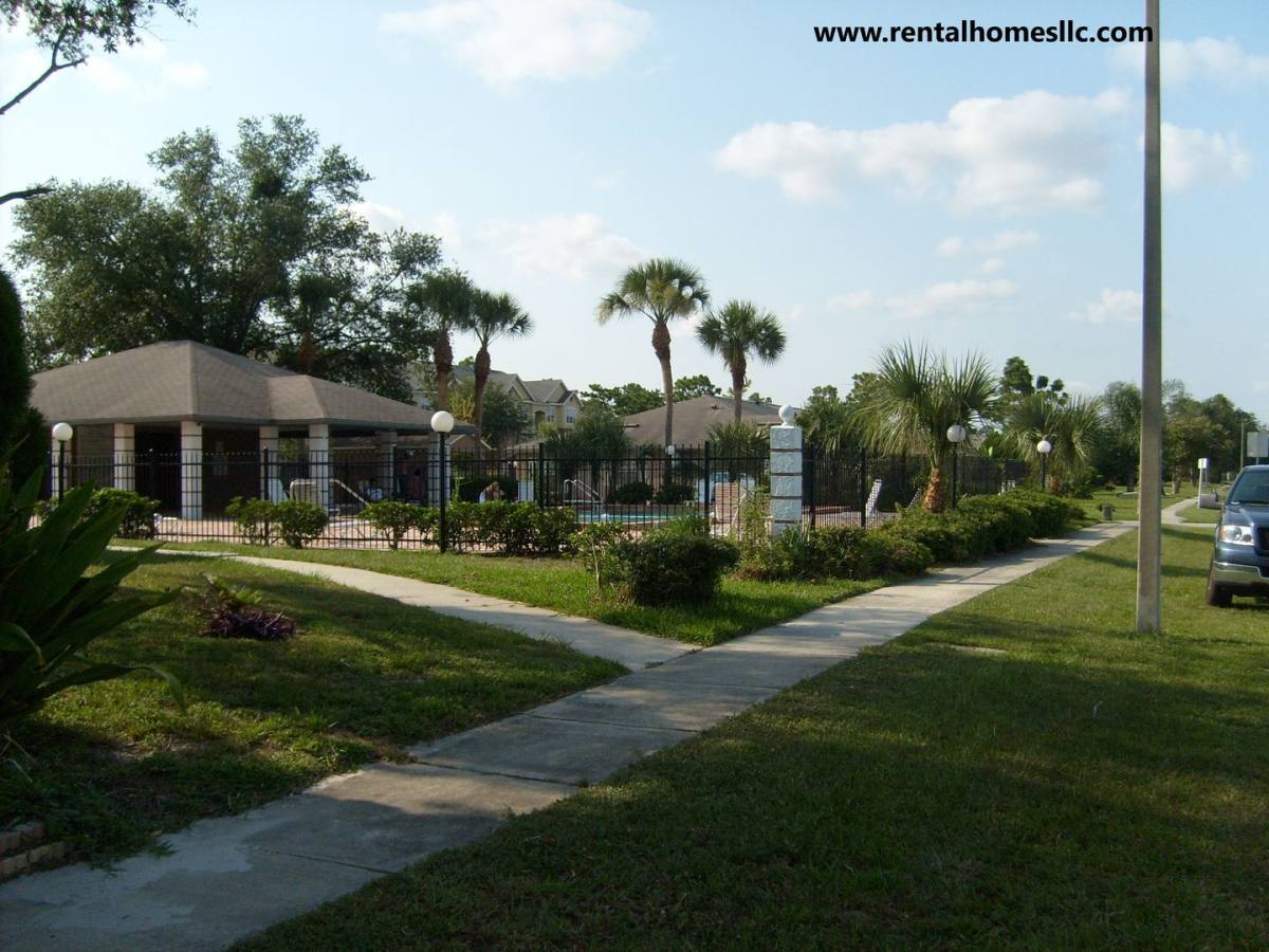Townhouse for rent at 1215 Sophie Blvd, Orlando, FL 32828