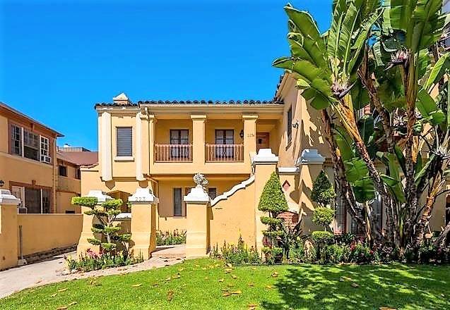 Condo for rent at 223 1 2 S Gale Dr, Beverly Hills, CA 90211