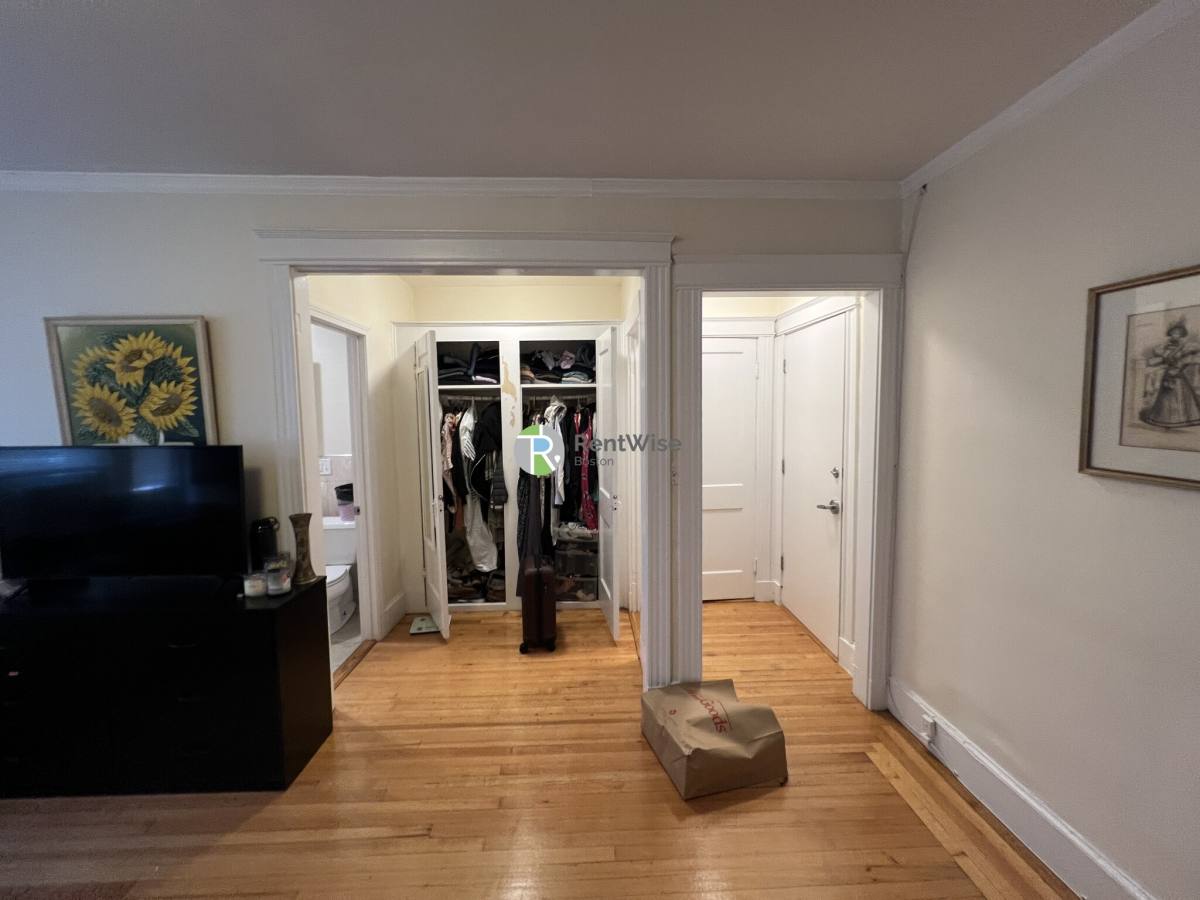 Apartment for rent at 96 Washington St #18, Brighton, MA 02135