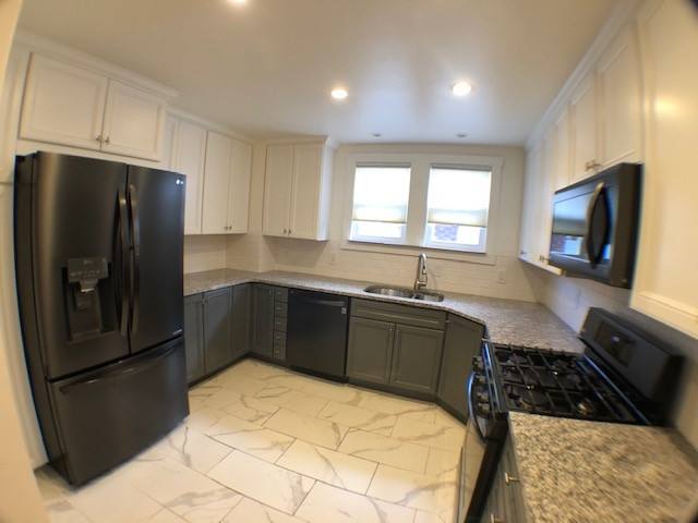 Apartment for rent at 6629 Dalzell Place, Pittsburgh, PA 15217