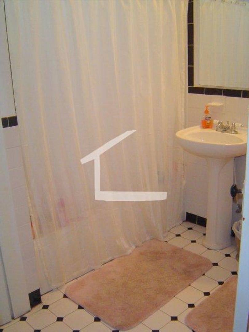 Apartment for rent at 137 Brooks St #1A, Brighton, MA 02135